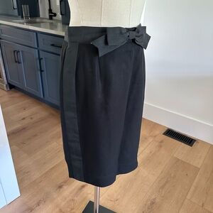 Vintage Moschino!  Black pencil skirt with side ribbon and bow - size 4/6
